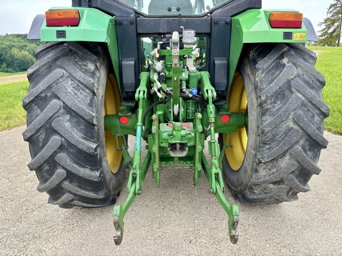 John Deere Trattori: John Deere 6400 Traktor – Usato da Courgevaux venduto da Querly 6