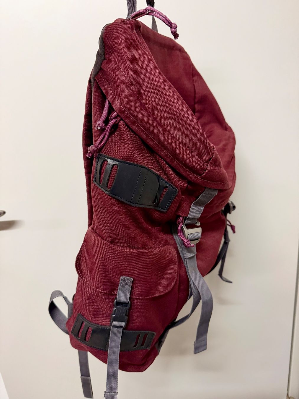 Burton Zaini: Rucksack Burton – Usato da Bern venduto da Werahiko 1