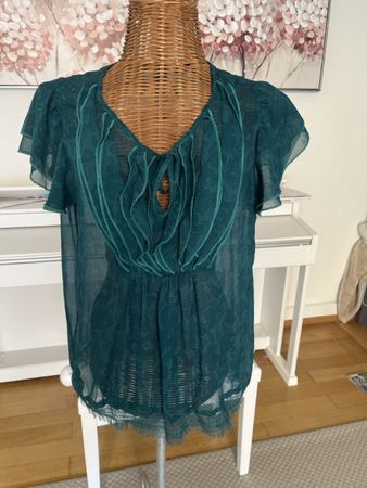 Bluse mit Rüschen, grün, 38