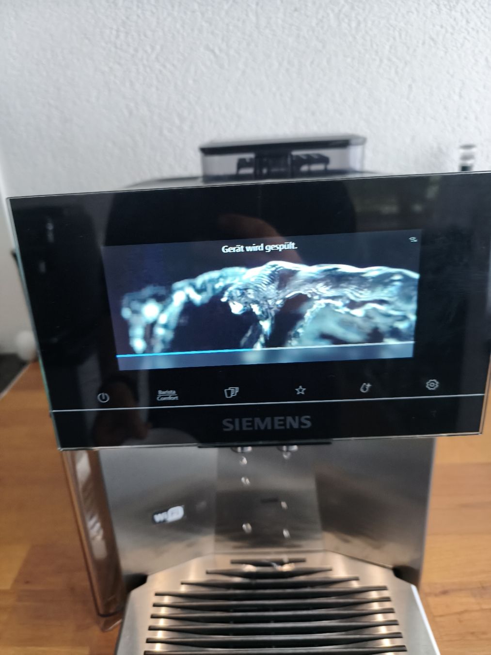 Siemens Macchine per caffè & Macchine per espresso: Siemens EQ 900  – Usato da Basel venduto da fel_bpp2 9