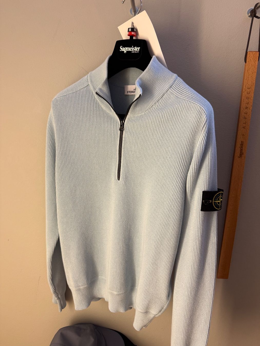 Pulls & Sweat-shirts: Stone Island Pullover light blue size M – Neuf avec emballage d'origine à Buchs SG par mec_8j2f