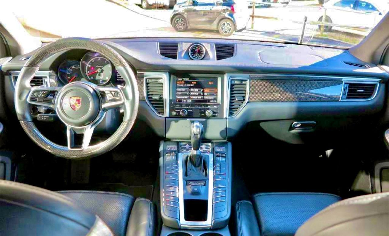 Porsche Automobili: Porsche Macan Turbo – Usato da Vevey venduto da Alves15 3