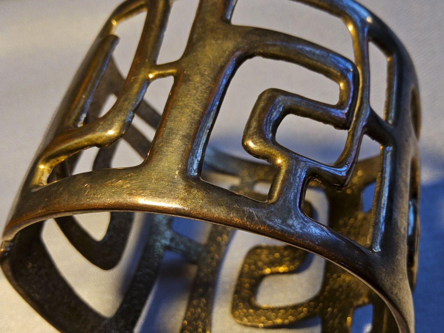 Armbänder & -reifen: Schicker Modernist Armreif Versilbert 50er – Gebraucht aus Zürich von Aleick 1