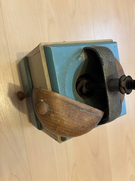 Elettrodomestici da cucina: Alte Kaffeemühle Wsm Klingenthal – Usato da Winterthur venduto da bungy192 1