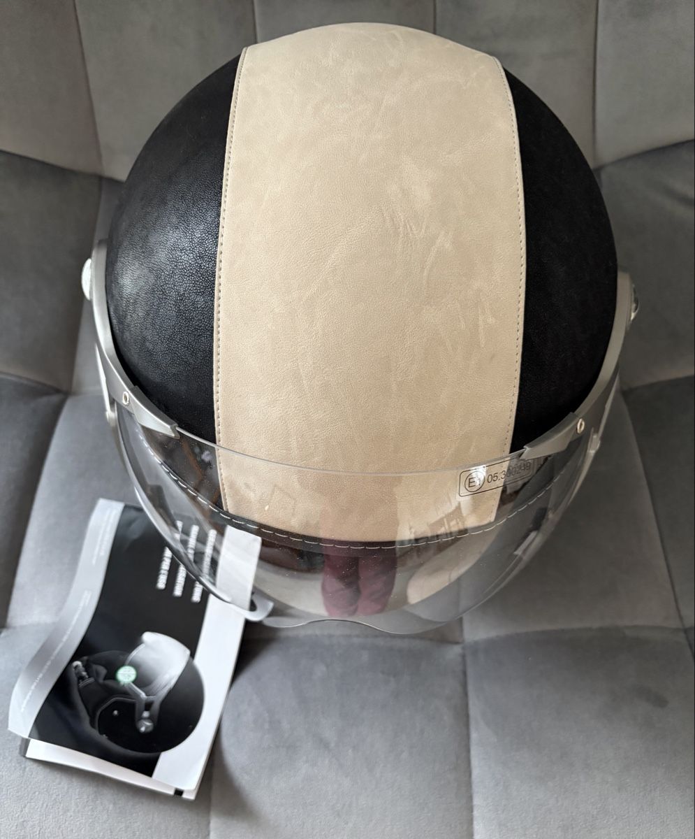 Caschi & visiere: Motorradhelm – Nuovo e nell'imballaggio originale da Luzern venduto da Chiara.9