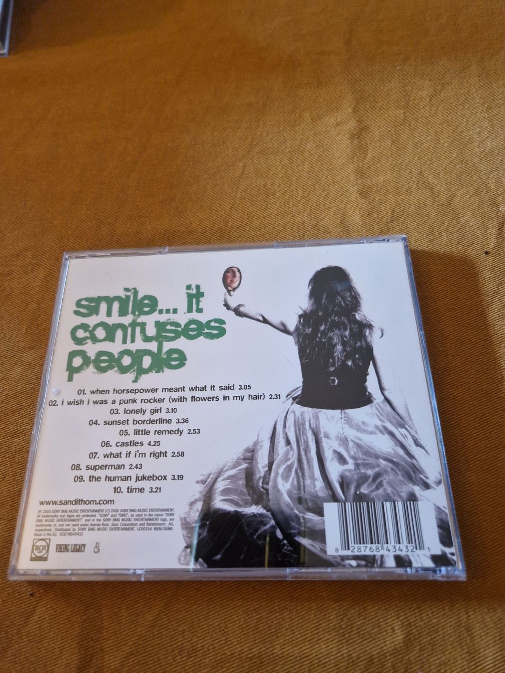 CD: Sandi Thom - Smile...It Confuses People – Usato da Wattenwil venduto da Mage66 1