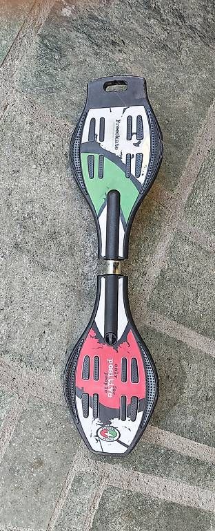 Skateboards: Waveboard – D'occasion à Cazis par Morrisb