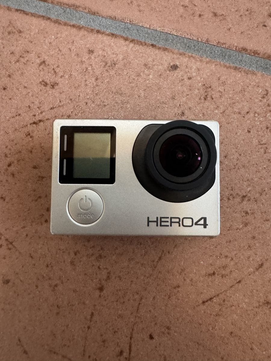 Gopro Action Cam: GoPro Hero 4 – D'occasion à Einsiedeln par eli_adm 1