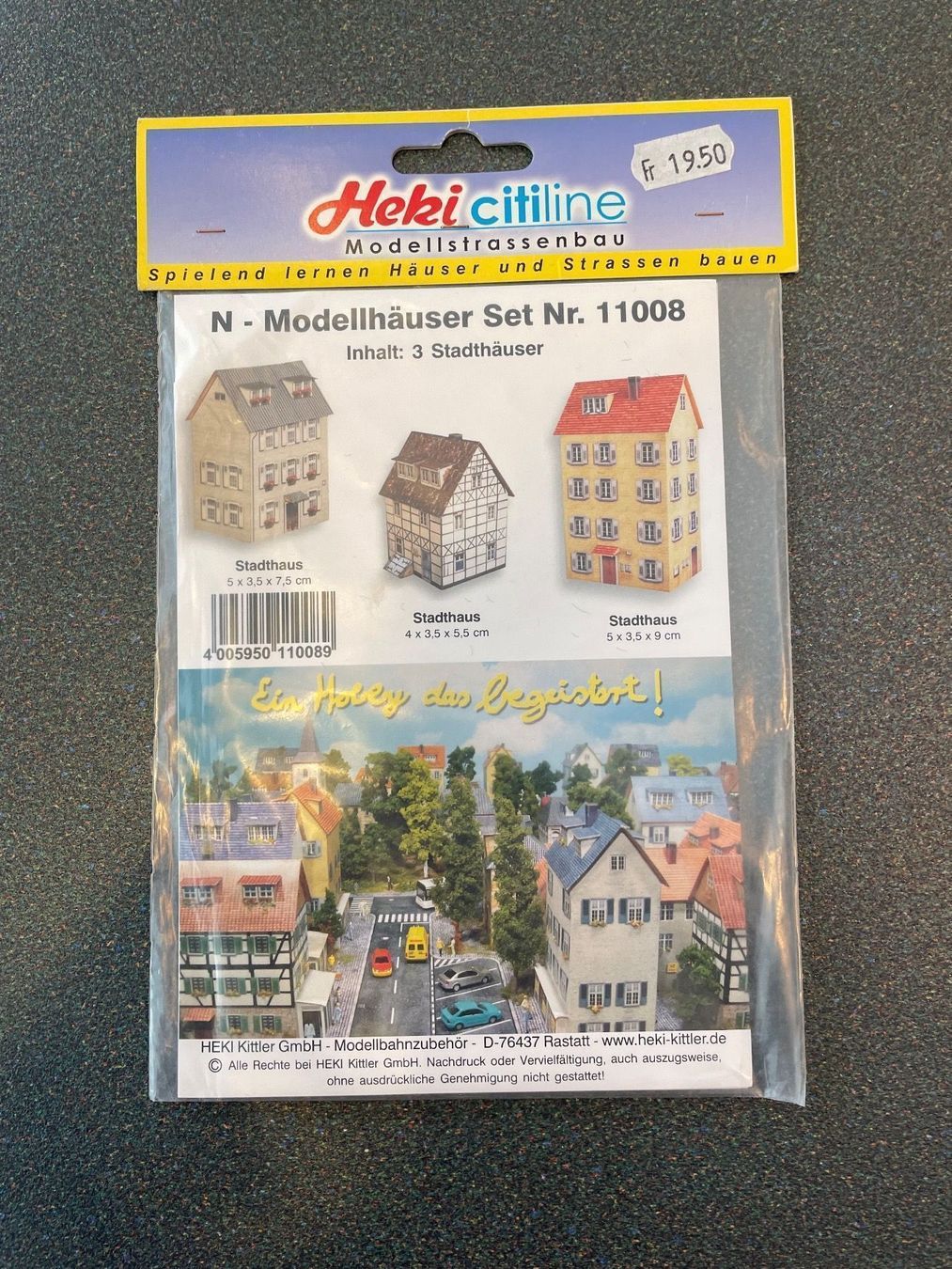 Modellini di ferrovie: Heki citiline Spur N Modellhäuser Set 11008 – Nuovo e nell'imballaggio originale da Chiasso venduto da Carrara-Modellismo