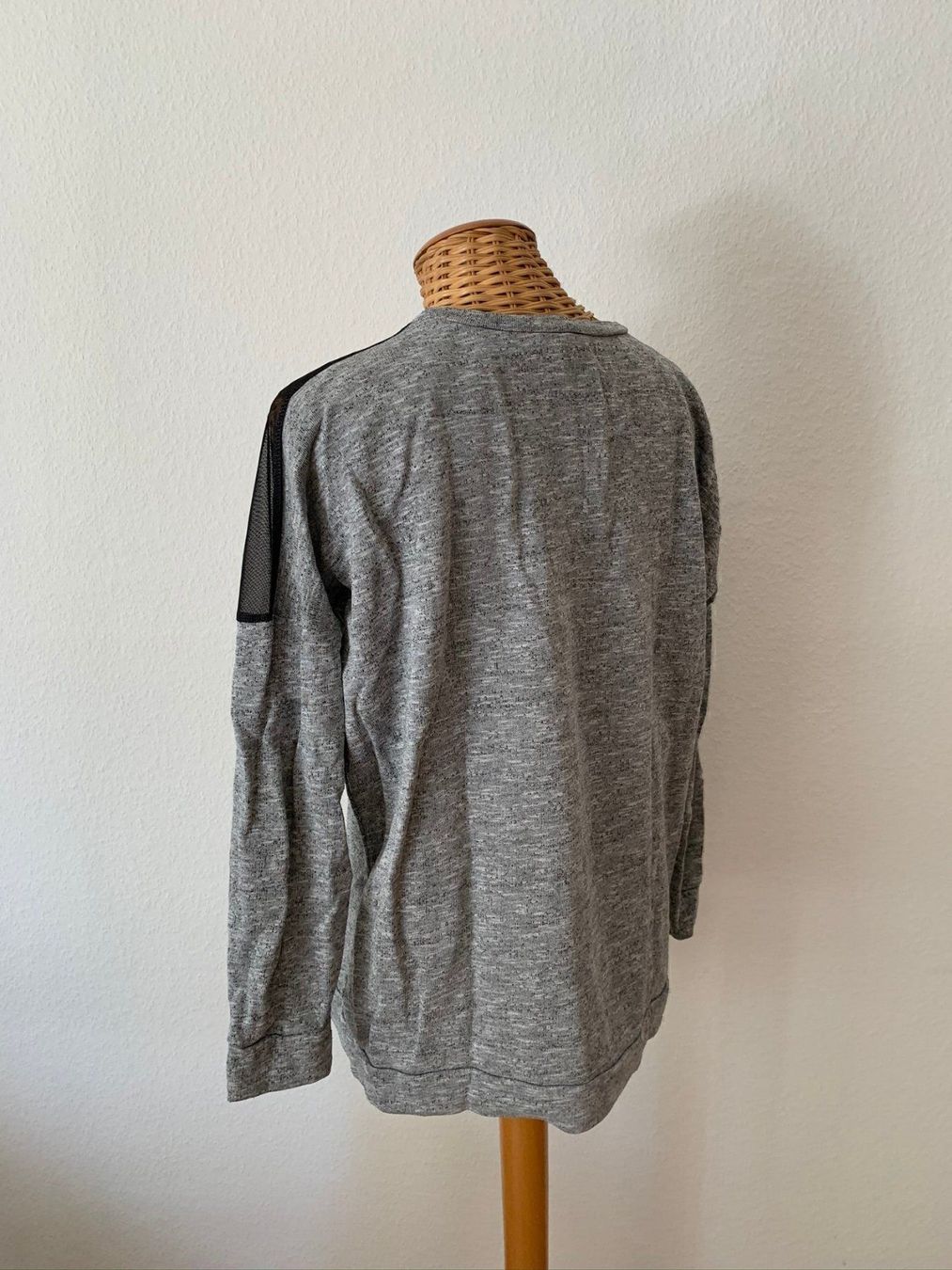 Pulls & Sweat-shirts: SPARKLE & FADE - Pullover hellgrau S – D'occasion à Zürich par Diazaio 3