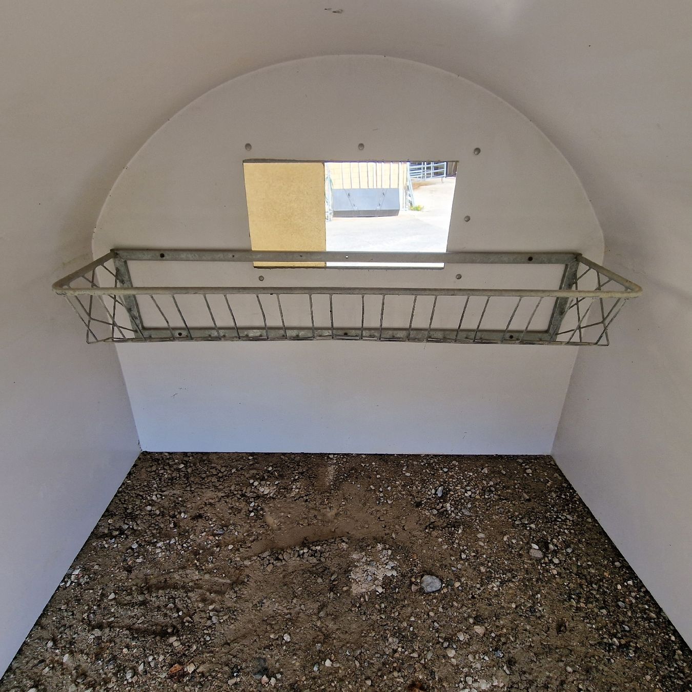 Abris: Kälberiglu mit Umzäunung – D'occasion à Escholzmatt par port-mech 4