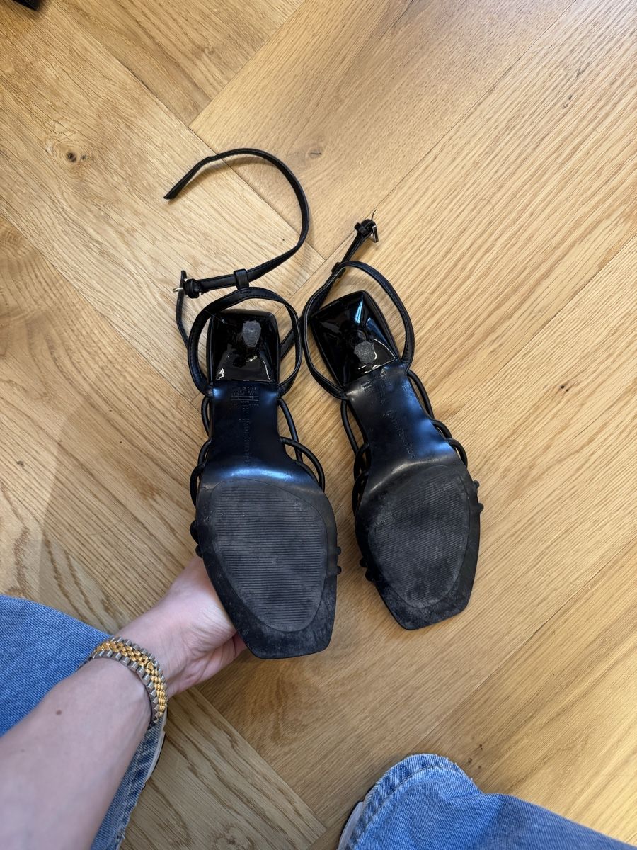 Stradivarius Scarpe da donna: Schwarze high heels - Gr 38 – Usato da Solothurn venduto da Hage_ 2