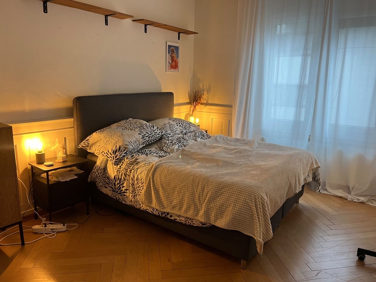 Lits: Boxspringbett – D'occasion à Zürich par Aaronf.123 1
