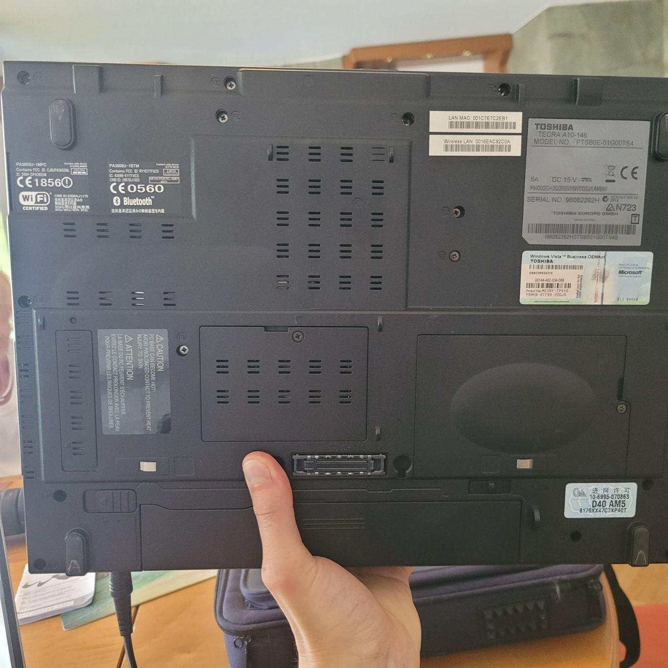 Toshiba Notebook: Laptop Toshiba 15" + Sacoche – Usato da Crans-Montana venduto da val_z27p 1