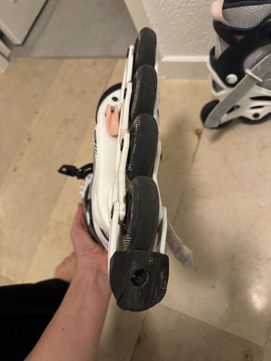 Inline-Skating & Rollschuhe: Inlineskates – Gebraucht aus Riehen von Salisari 1