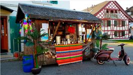 Weihnachtsmarkt-Hüttli/Bar-Hüsli, rustikal, Verkaufshütte