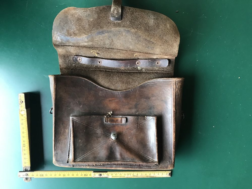 Alte Militärtasche Leder 3