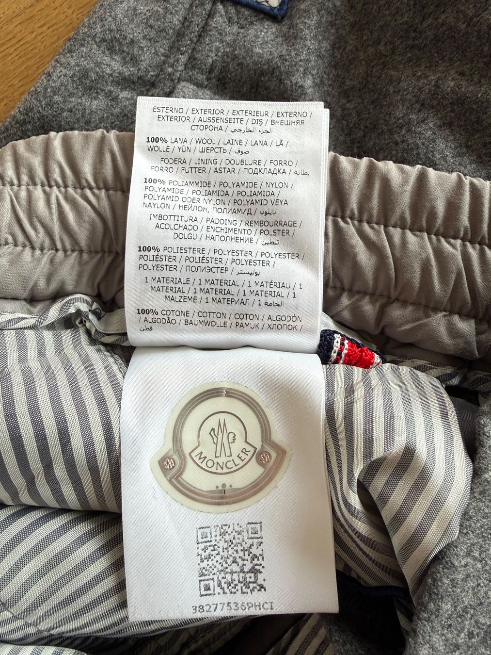 Moncler Pantaloni: Moncler Hose – Usato da Rorschach venduto da 5TORO5 3