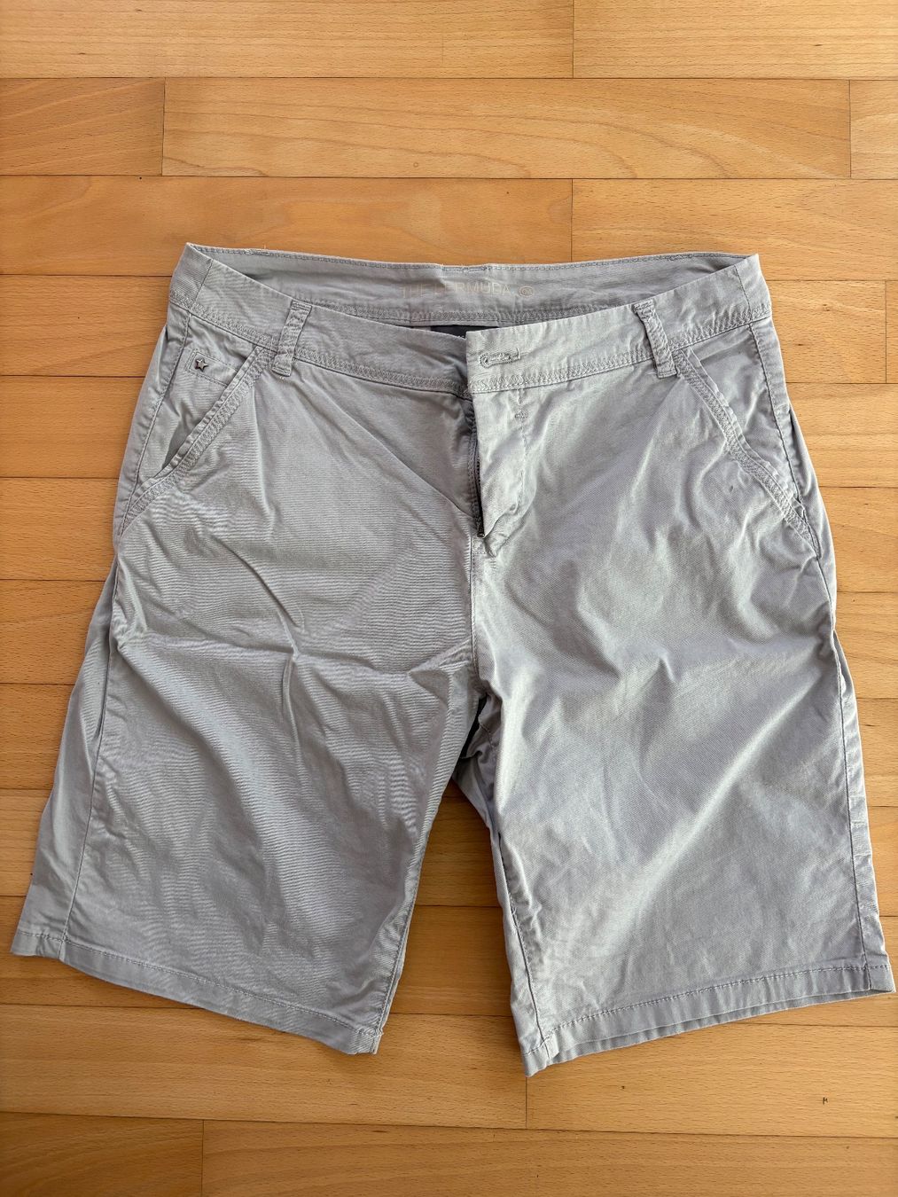 Pantaloni: Kurze Hosen Grösse 38 – Usato da Deitingen venduto da Fabiandeitingen 1