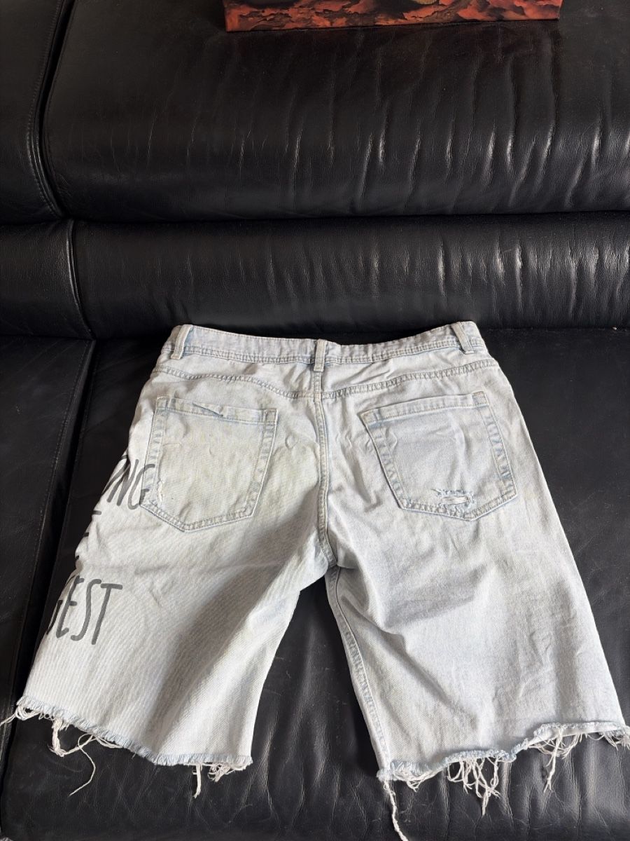 Pantaloni: Terranova Denim Shorts hellblau Grösse 44  – Usato da Opfershofen TG venduto da dan_nxk8 1