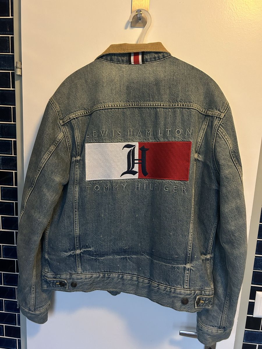 Tommy Hilfiger Giacche: Lewis Hamilton x Tommy Hilfiger Jeansjacke – Usato da Naters venduto da zynetic