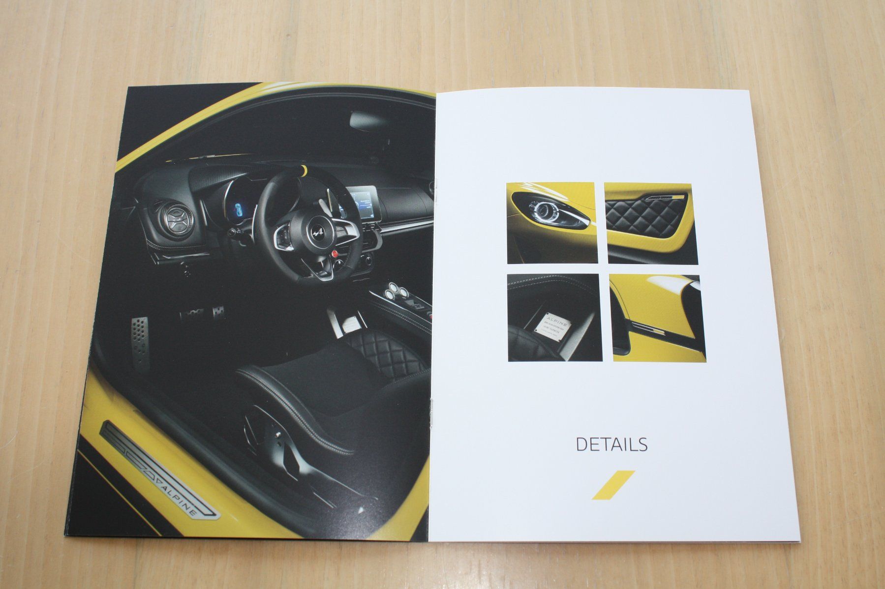 Renault Documenti: Alpine A110 Colour Edition Prospekt 2/2020 – Usato da Wikon venduto da erwin400 3