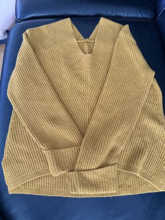 Yellow Mango Basics Knit Sweater S