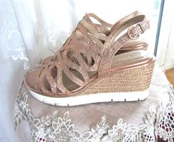 Super toller Sommerschuh 36 Gold Leder federleicht! 2x an...