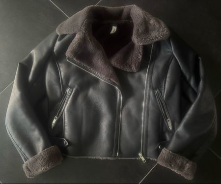 MNG Leder Jacke, Kunstleder mit Teddyfutter, Gr. S