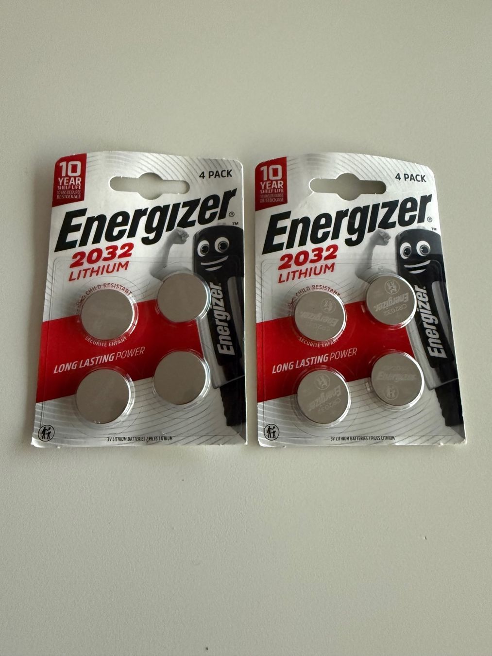 Caricatori & Batterie: Energizer piles CR2032 Lithium, 8 pcs – Usato da St-Gingolph venduto da GoldenKeys