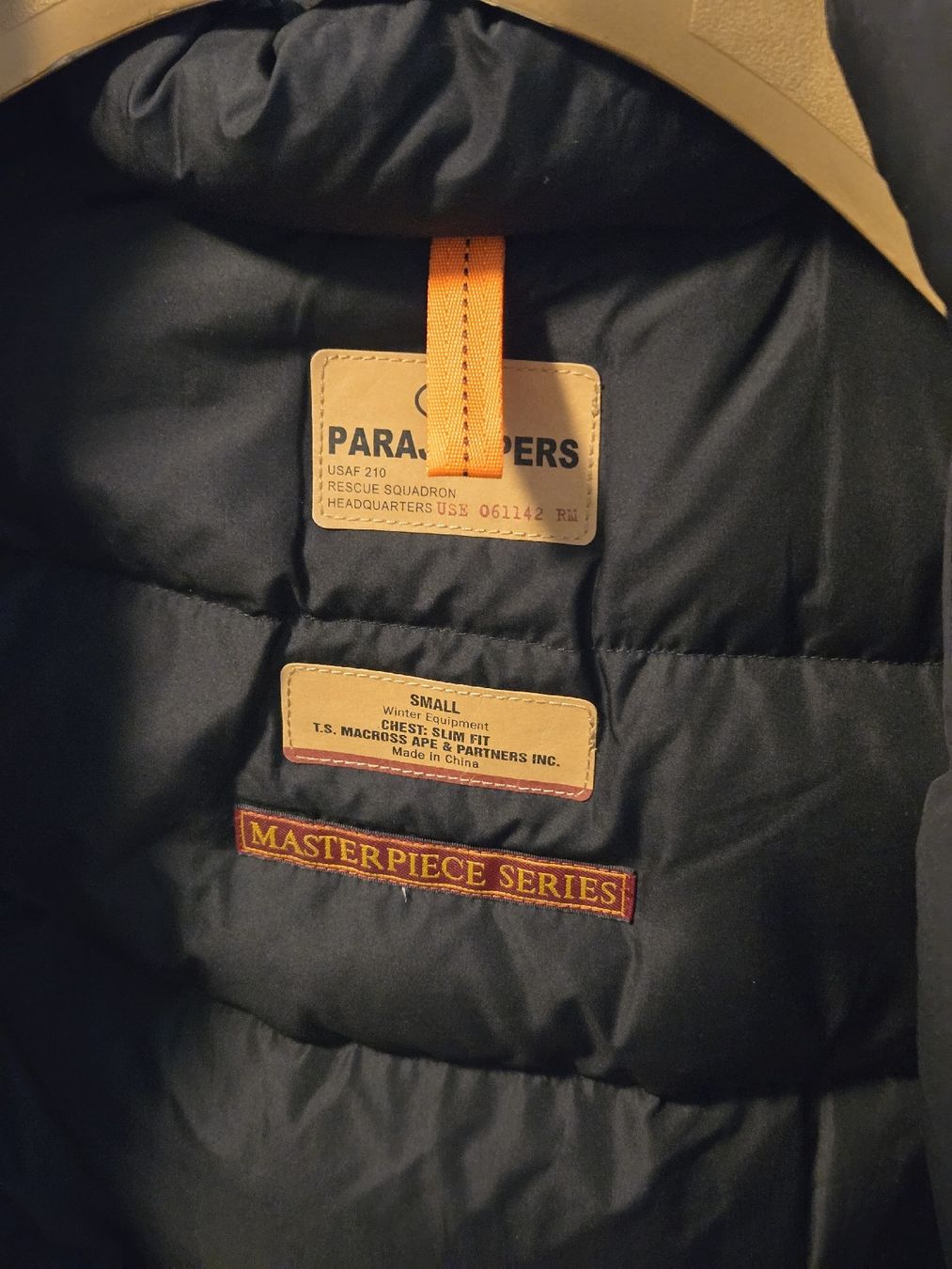 Parajumpers Jacken: Parajumpers Anchorage Winter Jacket Size S, great condition – Gebraucht aus Fällanden von noa_mh8y 3