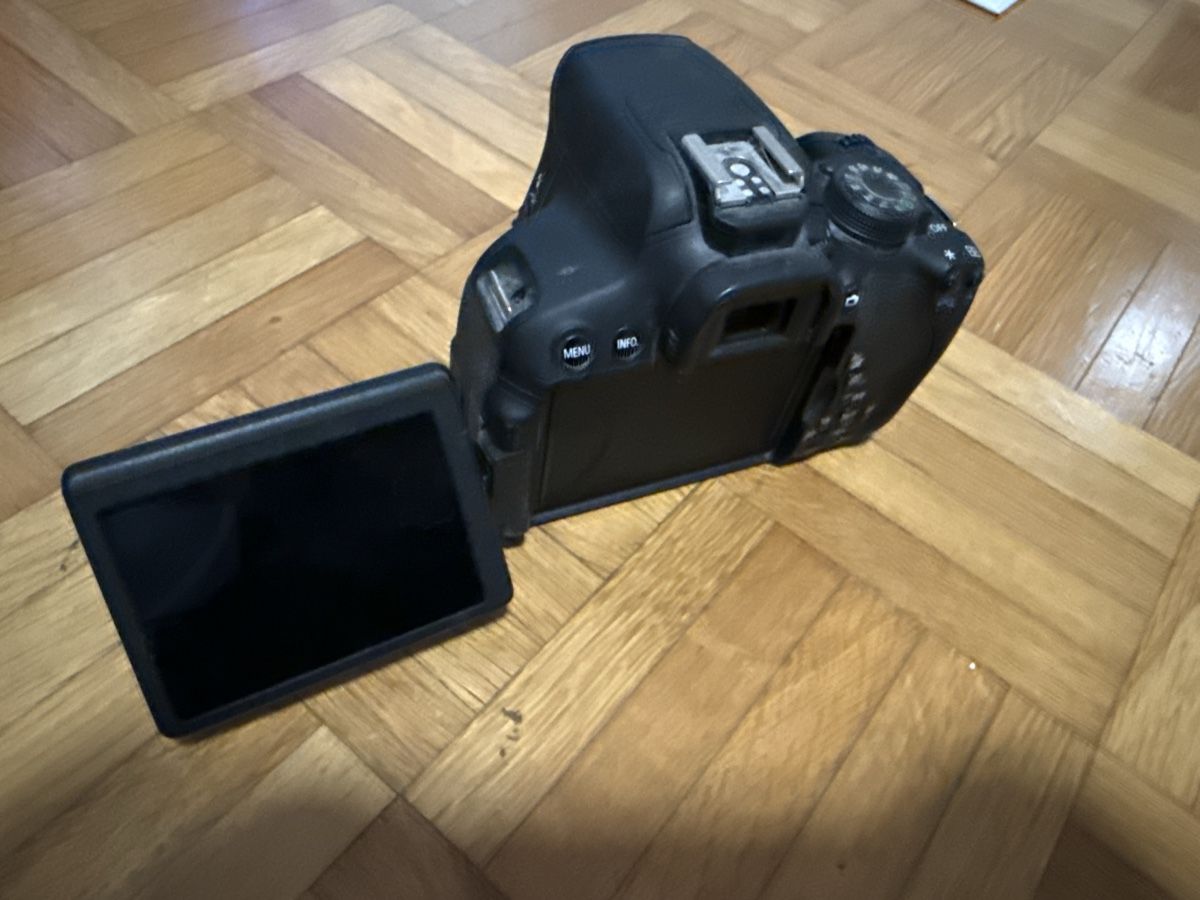 Canon Kamera: Canon eos700D – Gebraucht aus Hünenberg See von sirleo22 1