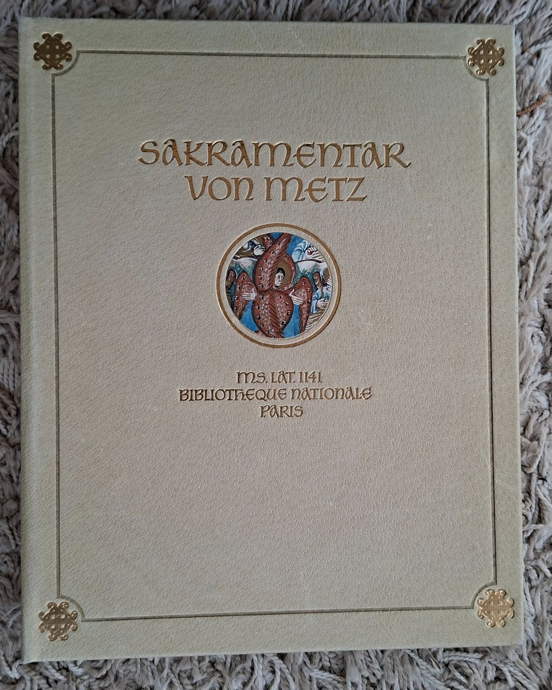 Libri: Sakramentar von Metz, Mappe,  2 Hefte, Bibliothek Paris – Usato da Herisau venduto da Saentis1