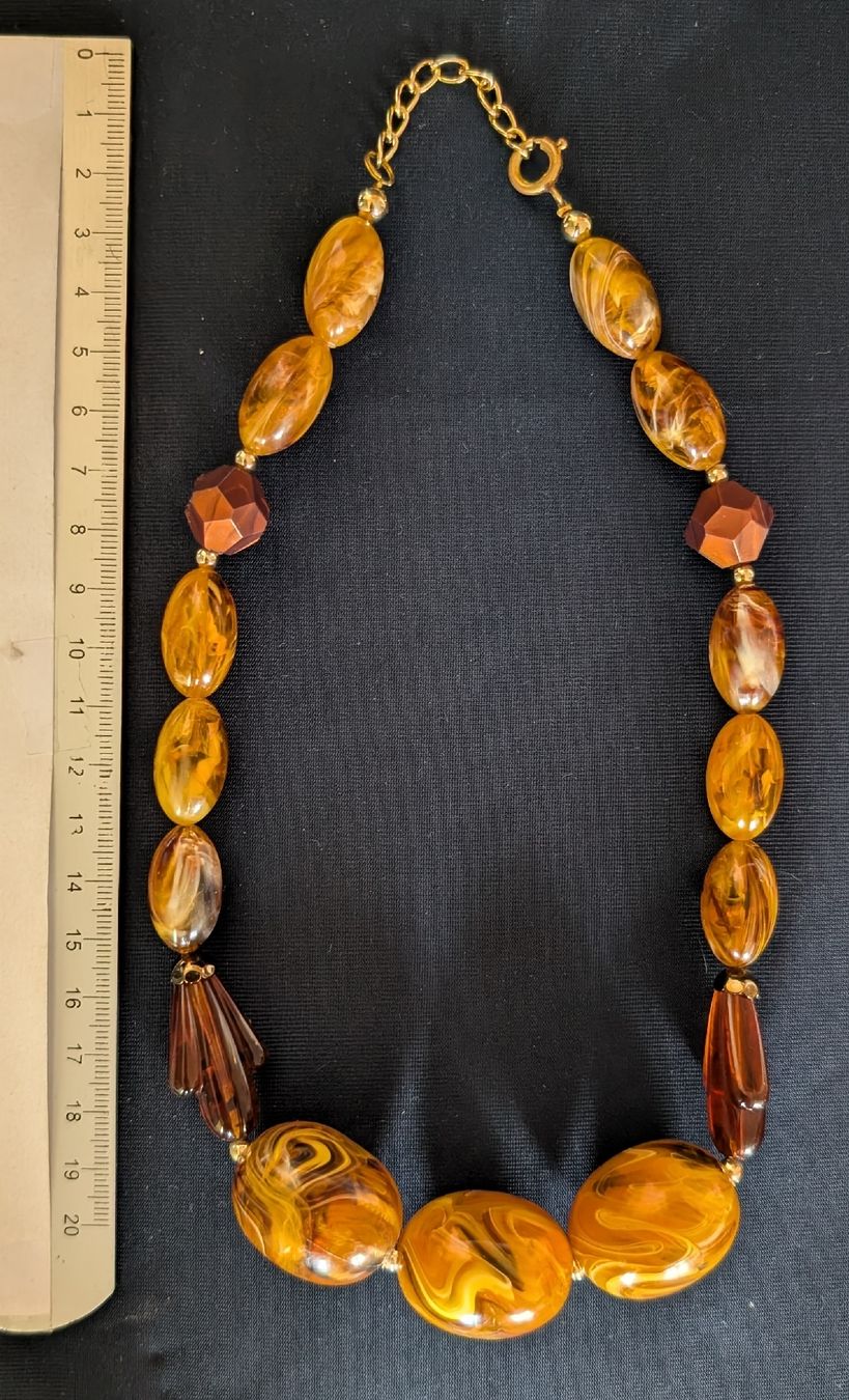 Altri gioielli: Modeschmuck Set: Armreif Ketten Ring Brosche – Usato da Münsingen venduto da Rehtre 2