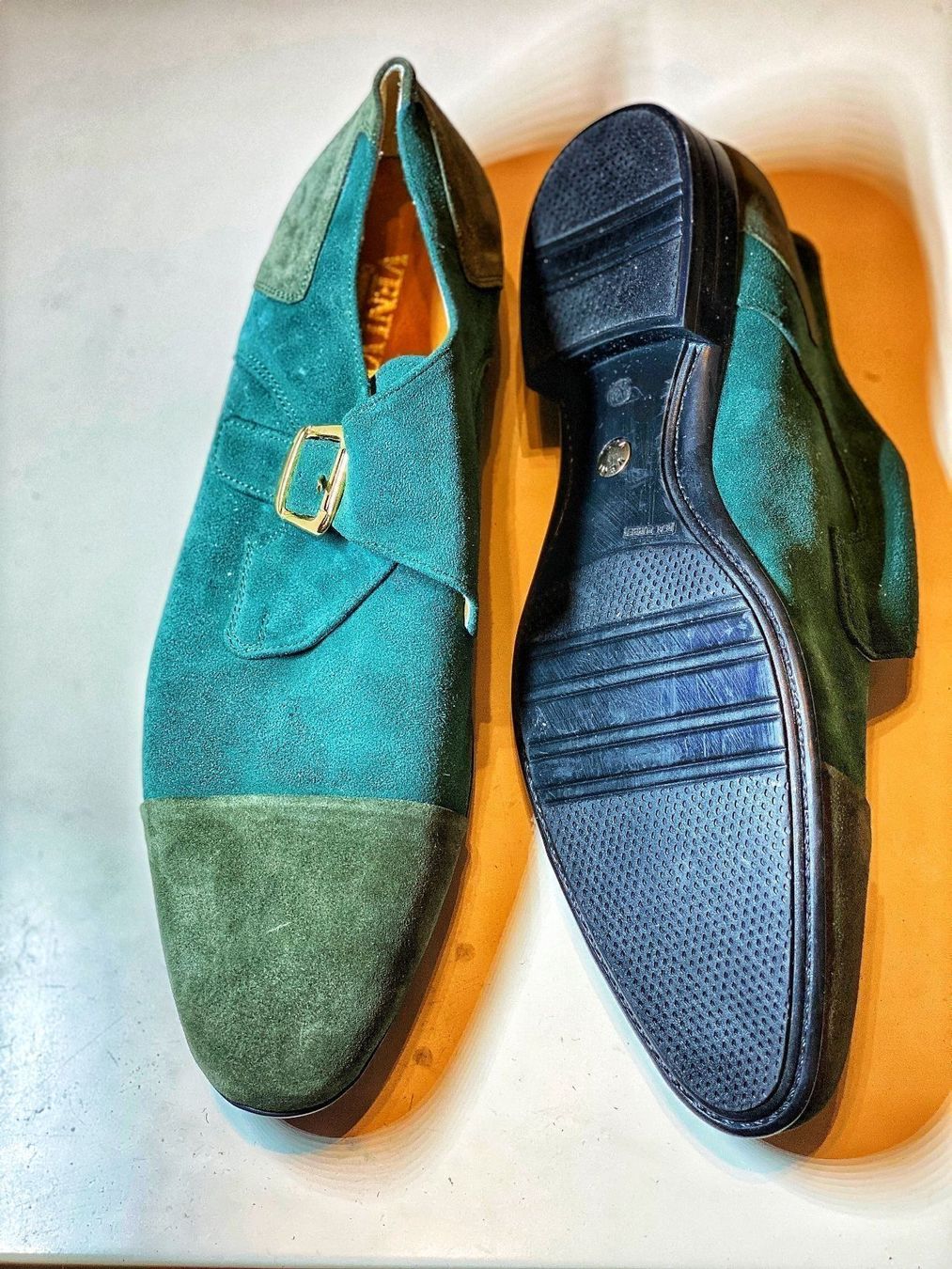 Scarpe da uomo: Halbschuhe Elegante Bicolor Farben  NEU – Nuovo (secondo la descrizione) da Kriens venduto da Big_leo 3