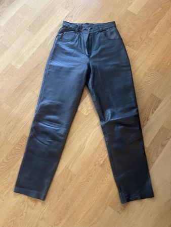 Echtlederhose, Grösse etwa 36-38 Schwarz, Damen