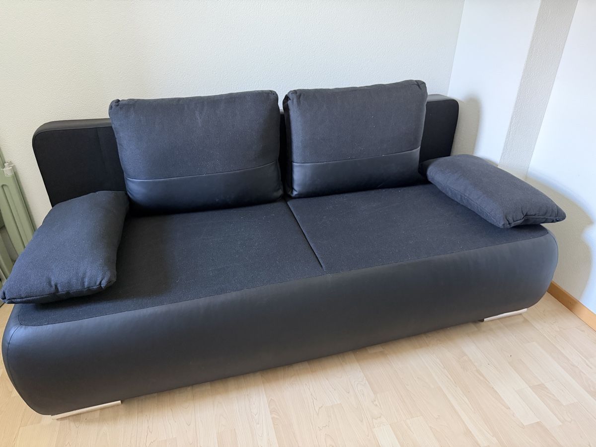 Livique Sofas: Schlafsofa / Couch – D'occasion à Frick par riq_fx7k 6