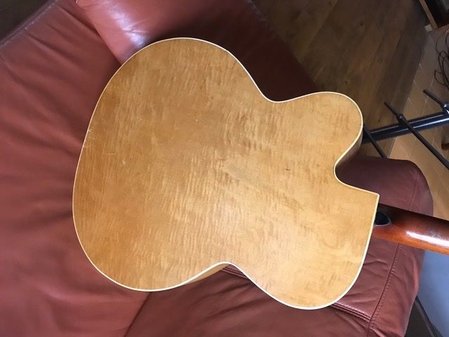 Strumenti musicali: VEGA Archtop Gitarre – Usato da Zürich venduto da gemuesebouillon 2