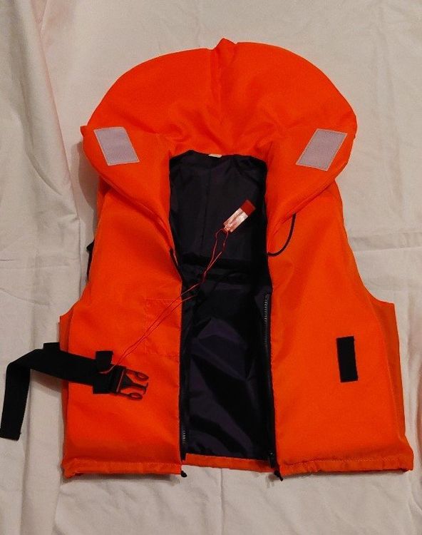 schwimmweste-f-r-k-rpergewicht-von-40-60kg-neuwertig-kaufen-auf-ricardo