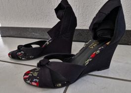 Keilabsatz, Sandaletten, NEU, Gr. 38, schwarz 🎉