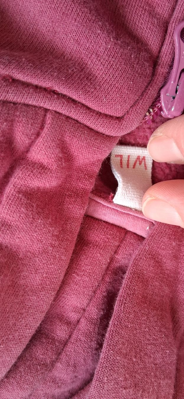 Maglioni & Felpe: WIL Jäckli 104 – Usato da Zunzgen venduto da NiBe99 2