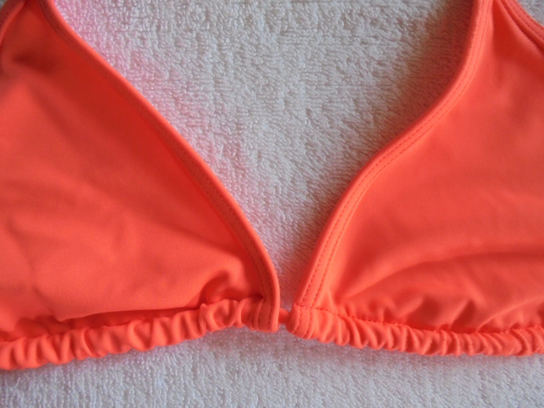 Victoria's Secret Badekleider & Bikinis: VICTORIA'S SECRET BIKINI-OBERTEIL GR. XS – Neu und originalverpackt aus Aarau Rohr von PinkSchwein 1