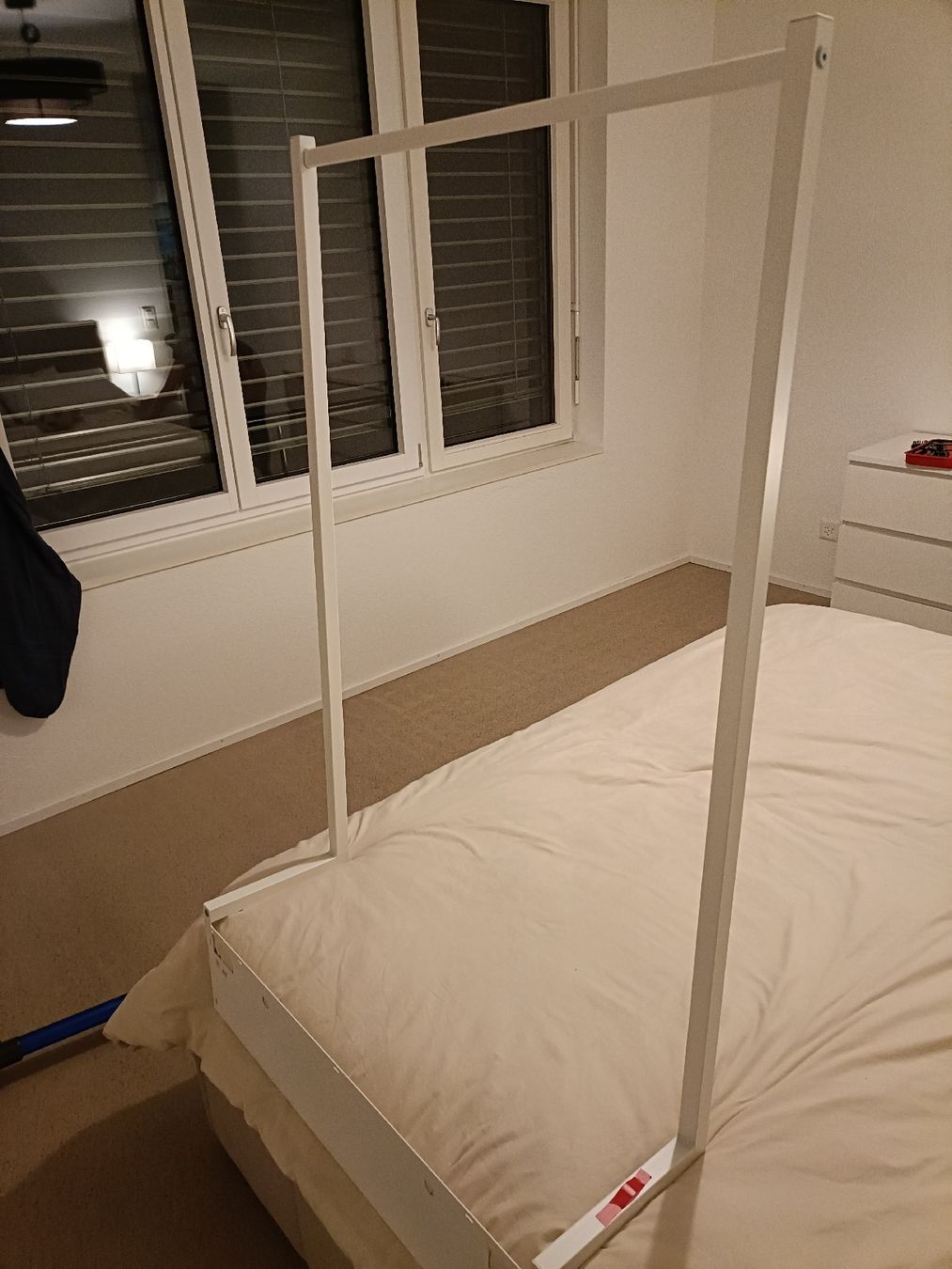 Ikea Porte manteau: IKEA Clothes Rail White – Neuf (Voir description) à Zürich par mat_l2x2 2