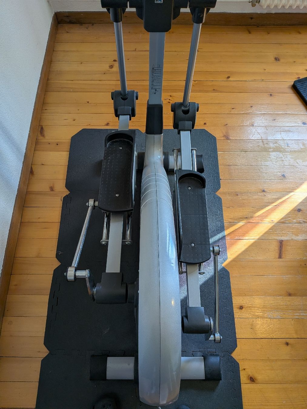 Kettler Hometrainer: Crosstrainer Kettler Ergometer EXT7 gebraucht silber – Usato da Uitikon Waldegg venduto da Pietsch2 3