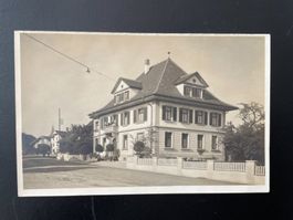 AK BE Münsingen?, Wohn- und Geschäftshaus, Villa
