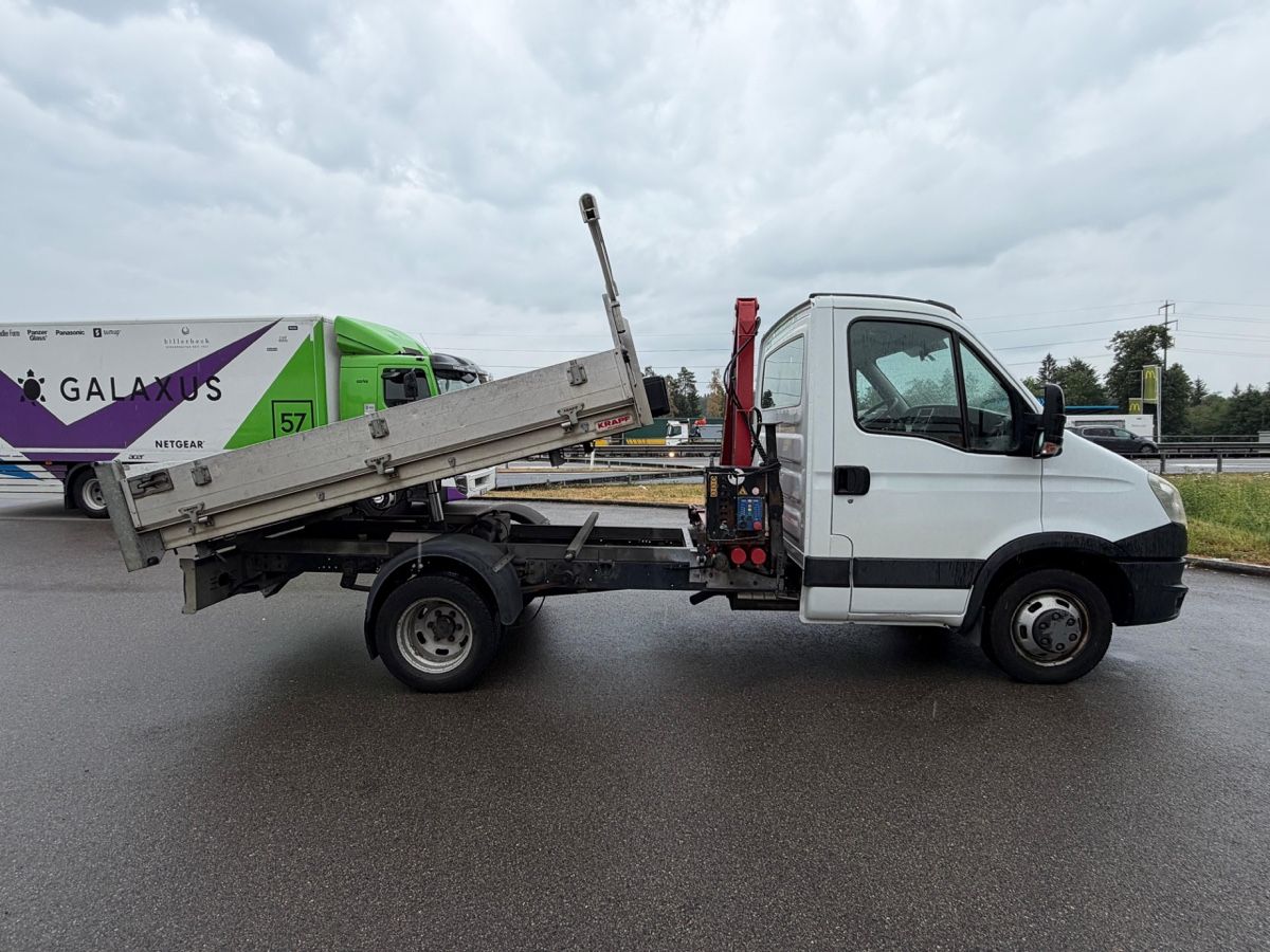 Iveco Veicoli commerciali: IVECO 35c15 DAILY Kipper & Kran - MFK – Usato da Wildegg venduto da DingDongx 3