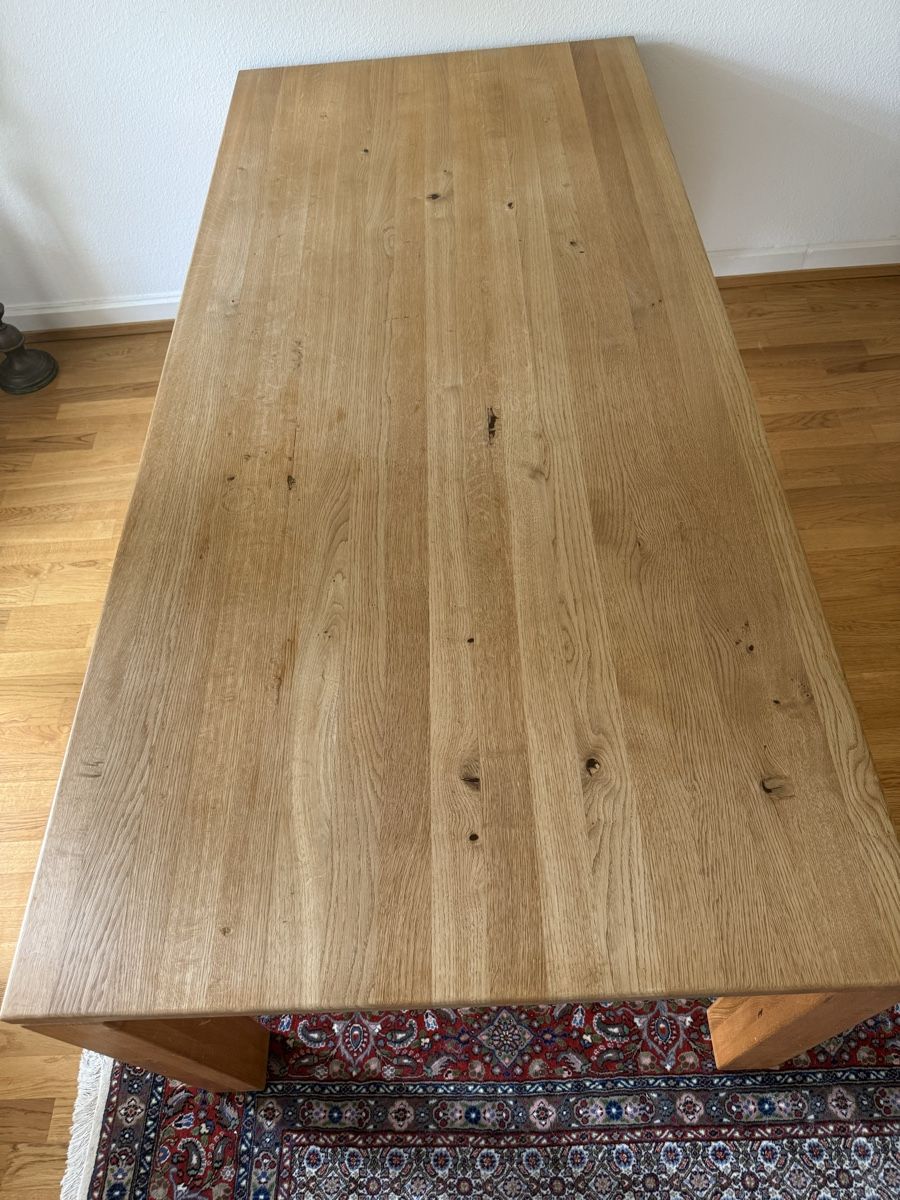 Tables: Massiver Eichentisch – D'occasion à basel par yuri.H 1