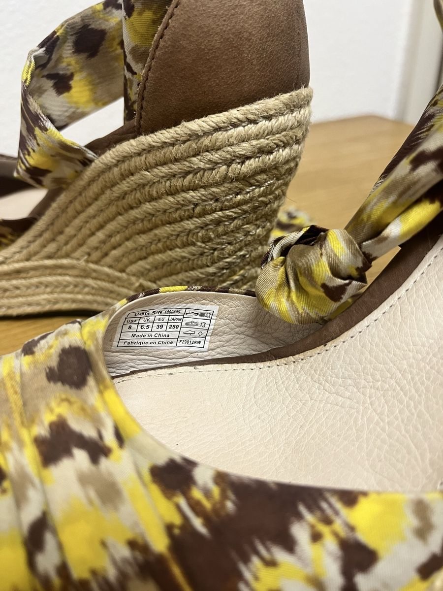 Ugg Scarpe da donna: Wedges UGG Grösse 39 – Usato da Teufenthal AG venduto da Nanahu 2