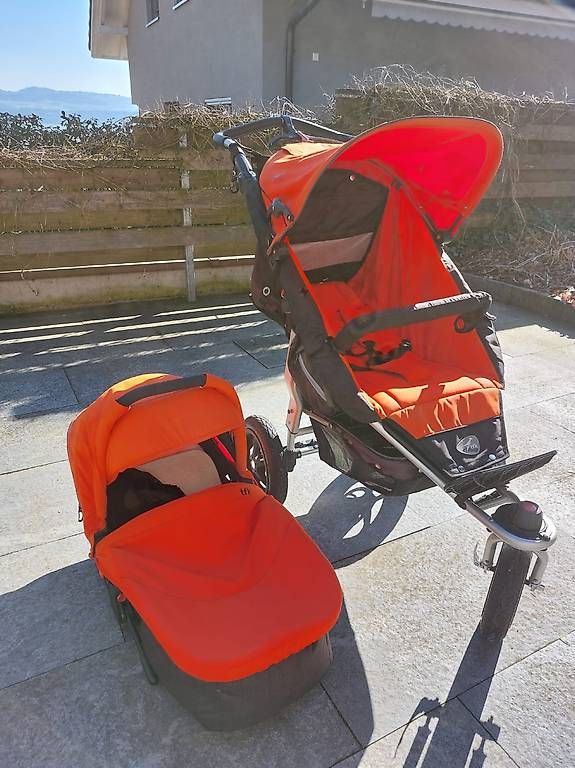 Carrozzine: Kinderwagen – Usato da Benzenschwil venduto da Yvanstalder