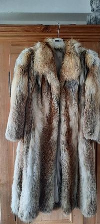 Echter Damen-Fuchspelzmantel aus Schweizer-Jagd - Grösse 36